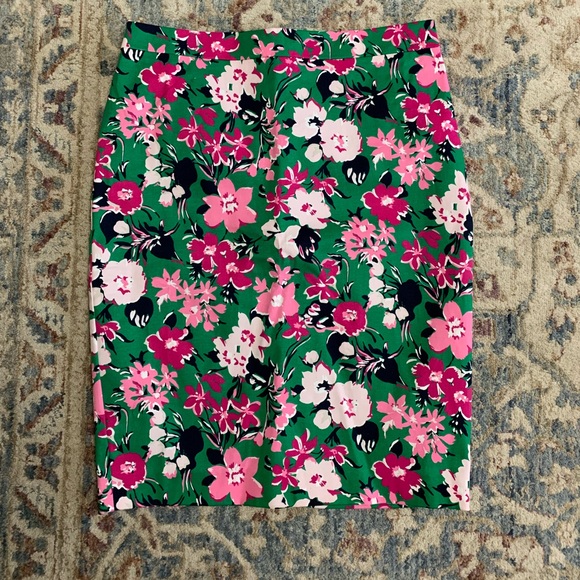 J. Crew - Women’s Floral Pencil Skirt - Picture 1 of 3